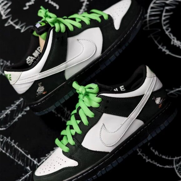 staple x Nike Dunk SB Pro OG QS Black Pigeon joint sneakers black andwhite us8.5 - Picture 1 of 9